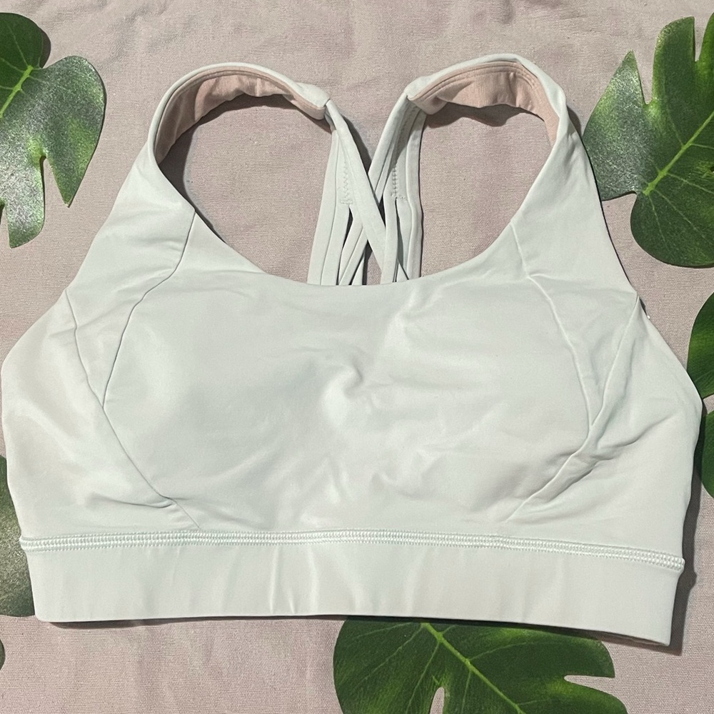 Lululemon athletica sports bra